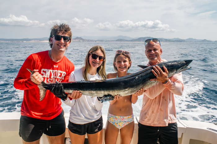 cabo-wahoo-sport-fishing-2.png